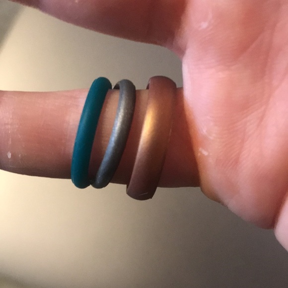 Silicon rings - Picture 2 of 2